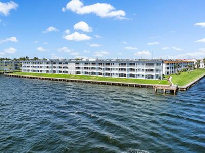 100 Shore Court, North Palm Beach, FL 33408