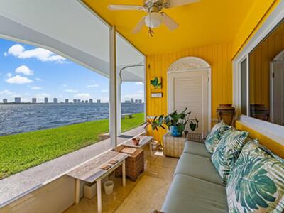 100 Shore Court, North Palm Beach, FL 33408