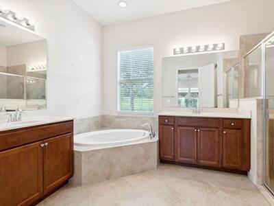 9980 SW Cicero Lane, Port Saint Lucie, FL 34986