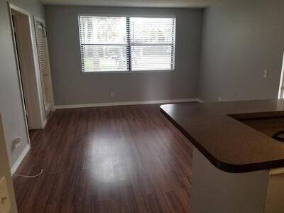 718 Executive Center Drive, West Palm Beach, FL 33401