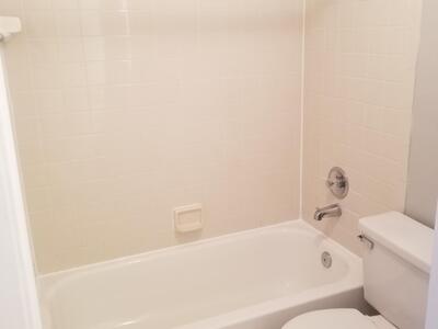 718 Executive Center Drive, West Palm Beach, FL 33401