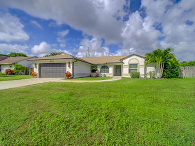 1853 Shower Tree Way, Wellington, FL 33414