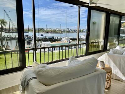 1648 Jupiter Cove Drive, Jupiter, FL 33469