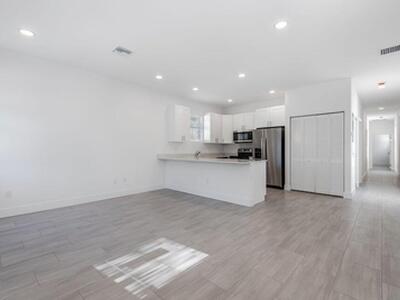 3707 Saginaw Avenue, West Palm Beach, FL 33409