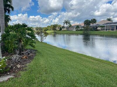 8247 Xanthus Lane, Wellington, FL 33414