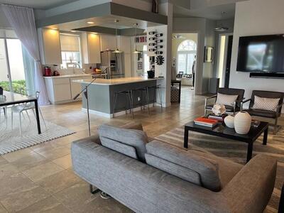 8247 Xanthus Lane, Wellington, FL 33414