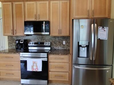 1132 SE Oriental Avenue, Port Saint Lucie, FL 34952