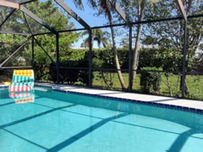 1132 SE Oriental Avenue, Port Saint Lucie, FL 34952