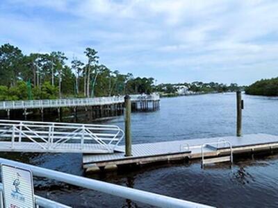 1132 SE Oriental Avenue, Port Saint Lucie, FL 34952