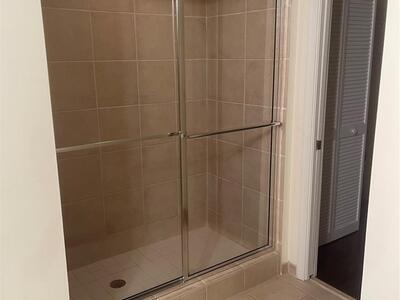 19501 W Country Club Drive, Aventura, FL 33180