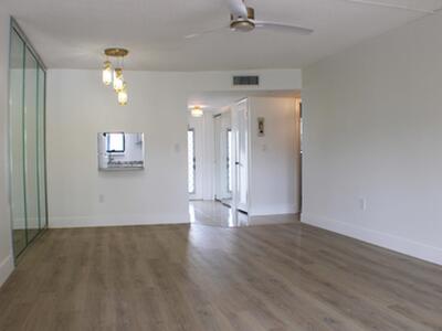 8130 Sunrise Lakes Boulevard, Sunrise, FL 33322