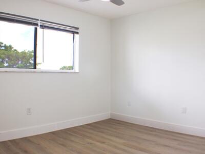 8130 Sunrise Lakes Boulevard, Sunrise, FL 33322