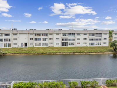 8130 Sunrise Lakes Boulevard, Sunrise, FL 33322