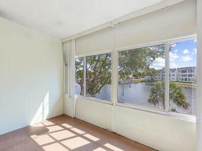 8130 Sunrise Lakes Boulevard, Sunrise, FL 33322