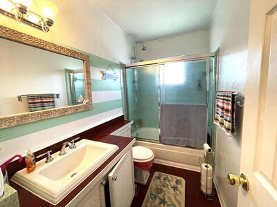 2111 NE 1st Court, Boynton Beach, FL 33435