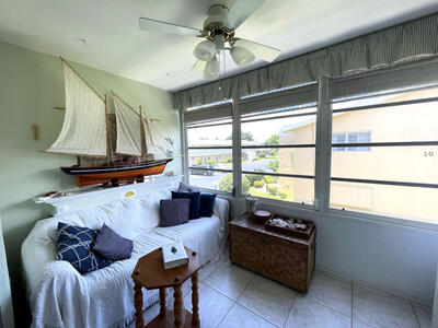 2111 NE 1st Court, Boynton Beach, FL 33435