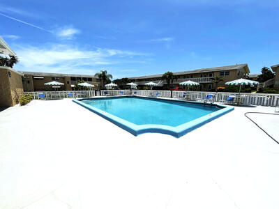 2111 NE 1st Court, Boynton Beach, FL 33435