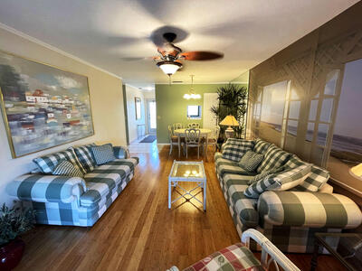 2111 NE 1st Court, Boynton Beach, FL 33435