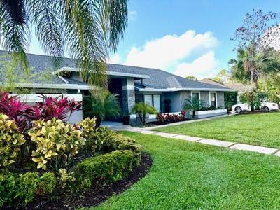 13718 Callington Drive, Wellington, FL 33414