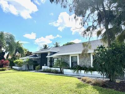 13718 Callington Drive, Wellington, FL 33414