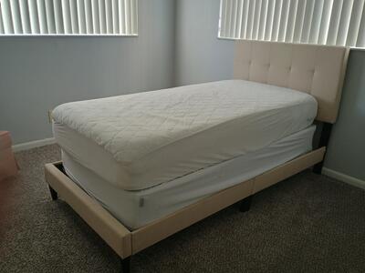 3 Colonial Club Drive, Boynton Beach, FL 33435