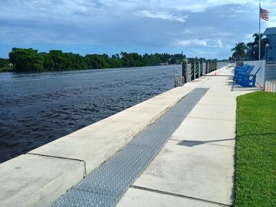 3 Colonial Club Drive, Boynton Beach, FL 33435