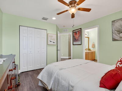 10591 Longleaf Lane, Wellington, FL 33414