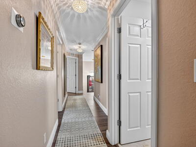 10591 Longleaf Lane, Wellington, FL 33414