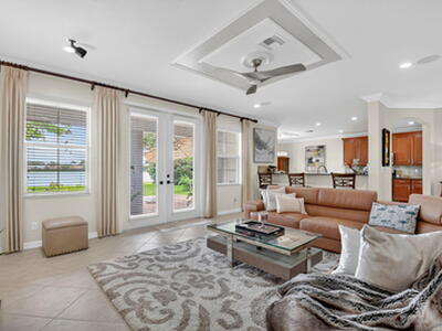 10591 Longleaf Lane, Wellington, FL 33414