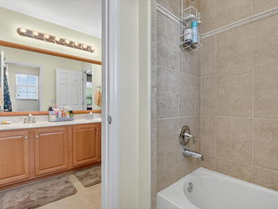 10591 Longleaf Lane, Wellington, FL 33414