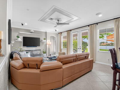 10591 Longleaf Lane, Wellington, FL 33414