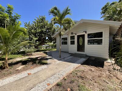 700 Tallapoosa Street, West Palm Beach, FL 33405