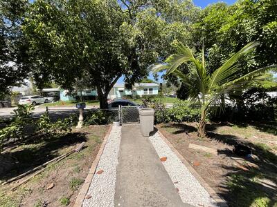 700 Tallapoosa Street, West Palm Beach, FL 33405