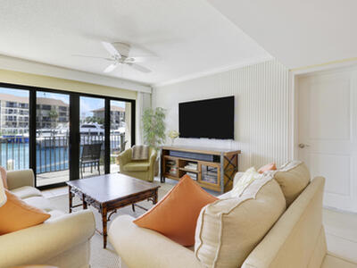 1301 Seafarer Circle