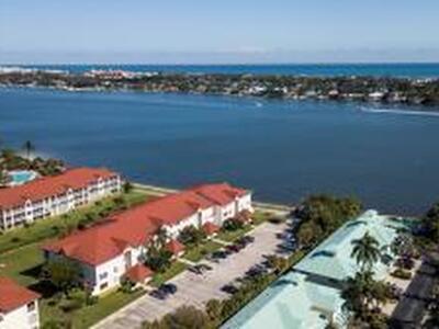 110 Half Moon Circle, Hypoluxo, FL 33462