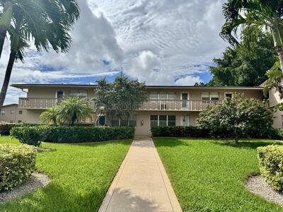 99 Canterbury D, West Palm Beach, FL 33417