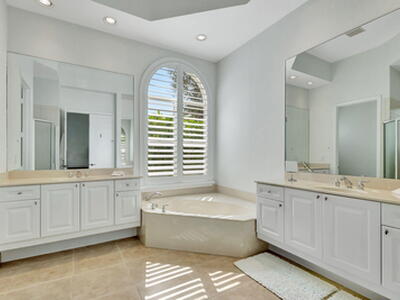 193 Sedona Way, Palm Beach Gardens, FL 33418