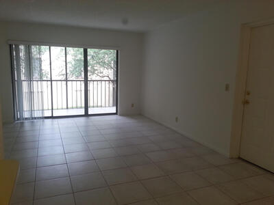 206 Foxtail Drive, Greenacres, FL 33415