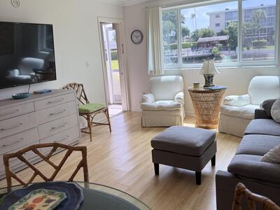 2616 Garden Drive N, Lake Worth, FL 33461