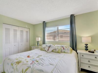 24 Chatham A, West Palm Beach, FL 33417