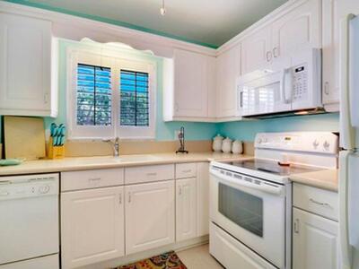 2 Westwood Avenue, Tequesta, FL 33469