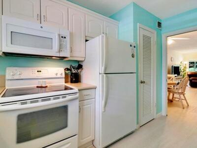 2 Westwood Avenue, Tequesta, FL 33469