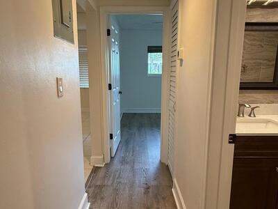 3850 NE 21st Way, Lighthouse Point, FL 33064