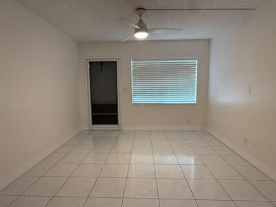 3850 NE 21st Way, Lighthouse Point, FL 33064