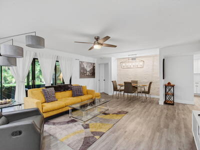 5945 Parkwalk Drive, Boynton Beach, FL 33472