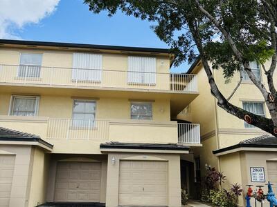 2060 Greenview Shores Boulevard, Wellington, FL 33414