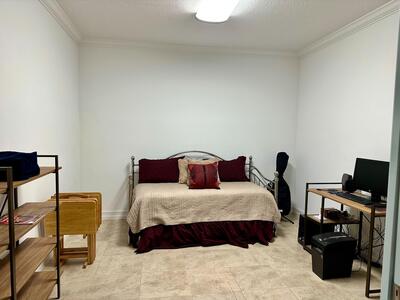 6112 NW Cullen Way, Port Saint Lucie, FL 34983