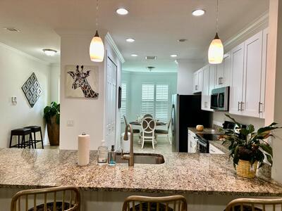 6112 NW Cullen Way, Port Saint Lucie, FL 34983