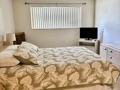 610 Trace Circle, Deerfield Beach, FL 33441