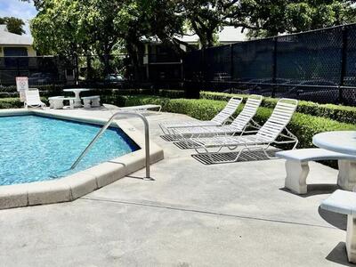 610 Trace Circle, Deerfield Beach, FL 33441